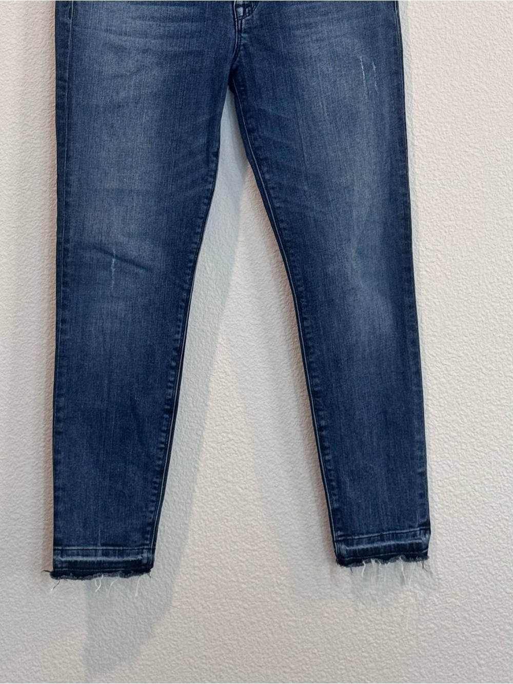 Hudson Jeans Nico Midrise Ankle Crop - Picture 6 of 12